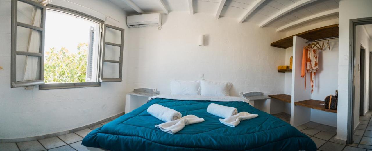 Soros Beach Antiparos Agios Georgios  Extérieur photo